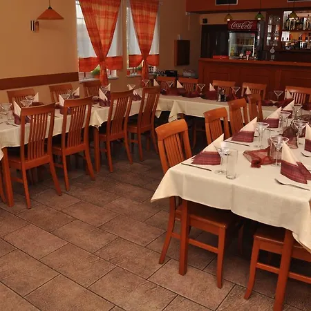 & Restaurant Silma With Wellness Pensjonat