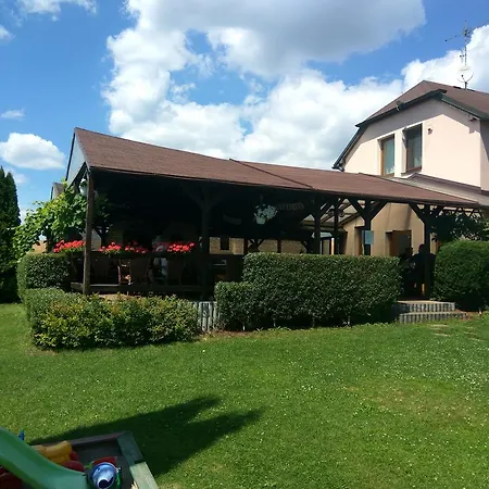 & Restaurant Silma With Wellness Pensjonat